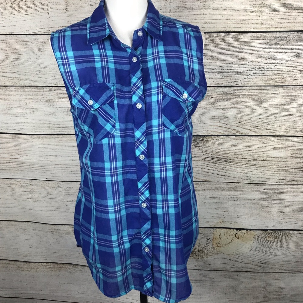 Rails sleeveless blue plaid button down collared tank top with pockets